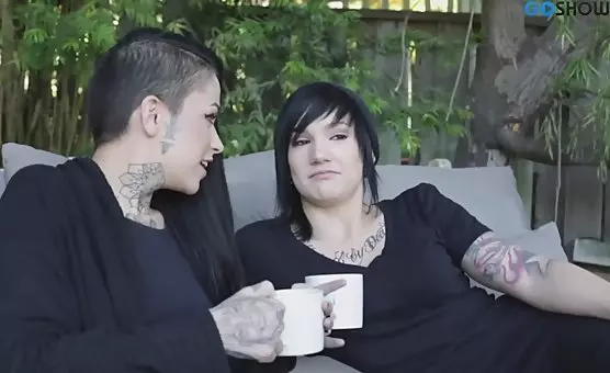 Erotic Ink Lovers Tattooed Lesbian Oral
